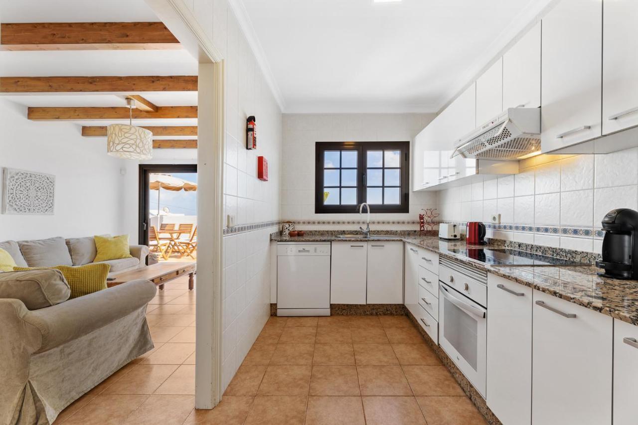 Villa 5 - Vipvipvillas Тиас Экстерьер фото