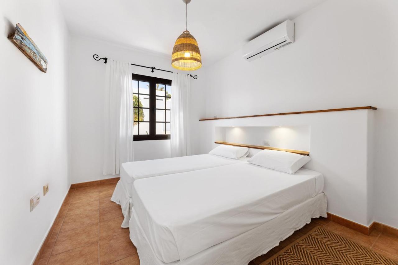 Villa 5 - Vipvipvillas Тиас Экстерьер фото