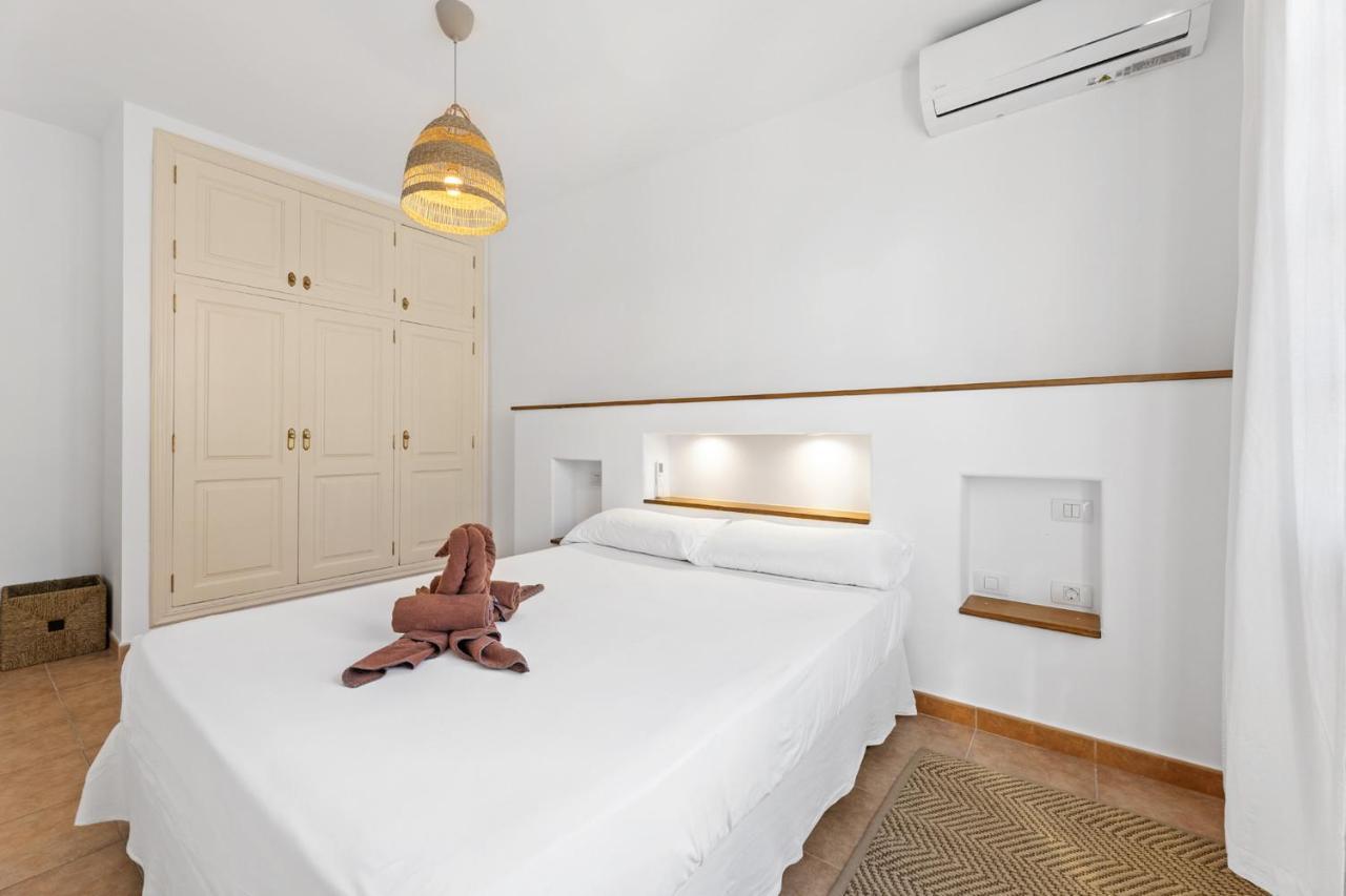 Villa 5 - Vipvipvillas Тиас Экстерьер фото